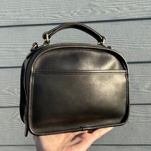 Authentic Vintage Coach Lunchbox Zip Bag in Black Leather #9991